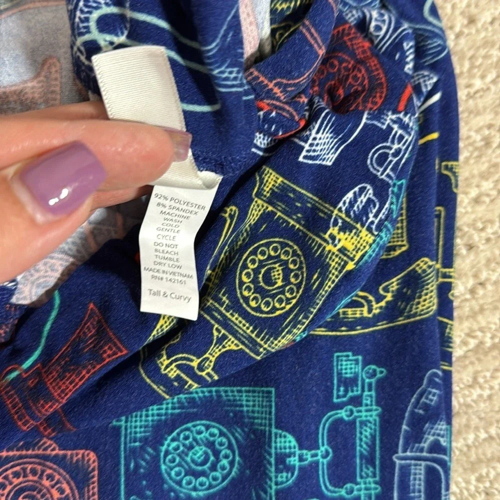 5 LuLaRoe Orange and Blue Pajama Bottoms Leggings Vibrant Pattern‎